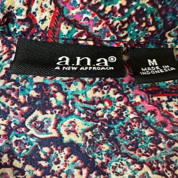 a.n.a by JCPenney Women’s Boho Tunic Top Paisley Print Long Sleeve Size Medium - Picture 3 of 5
